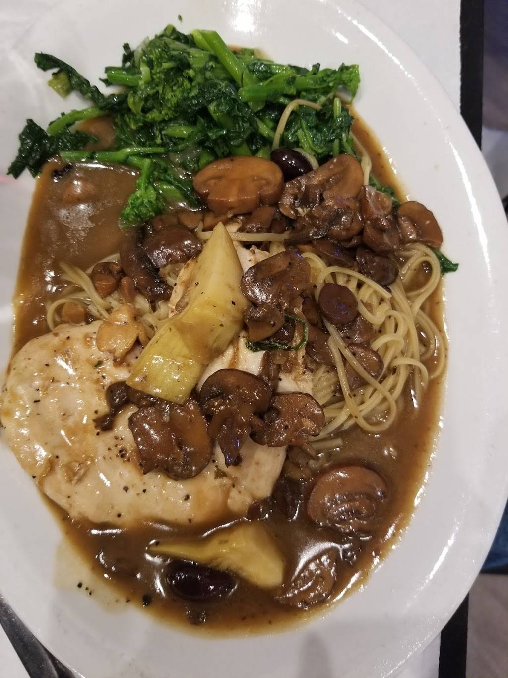 Linguines | restaurant | 5380 Genesee St, Bowmansville, NY 14026, USA | 7166836542 OR +1 716-683-6542