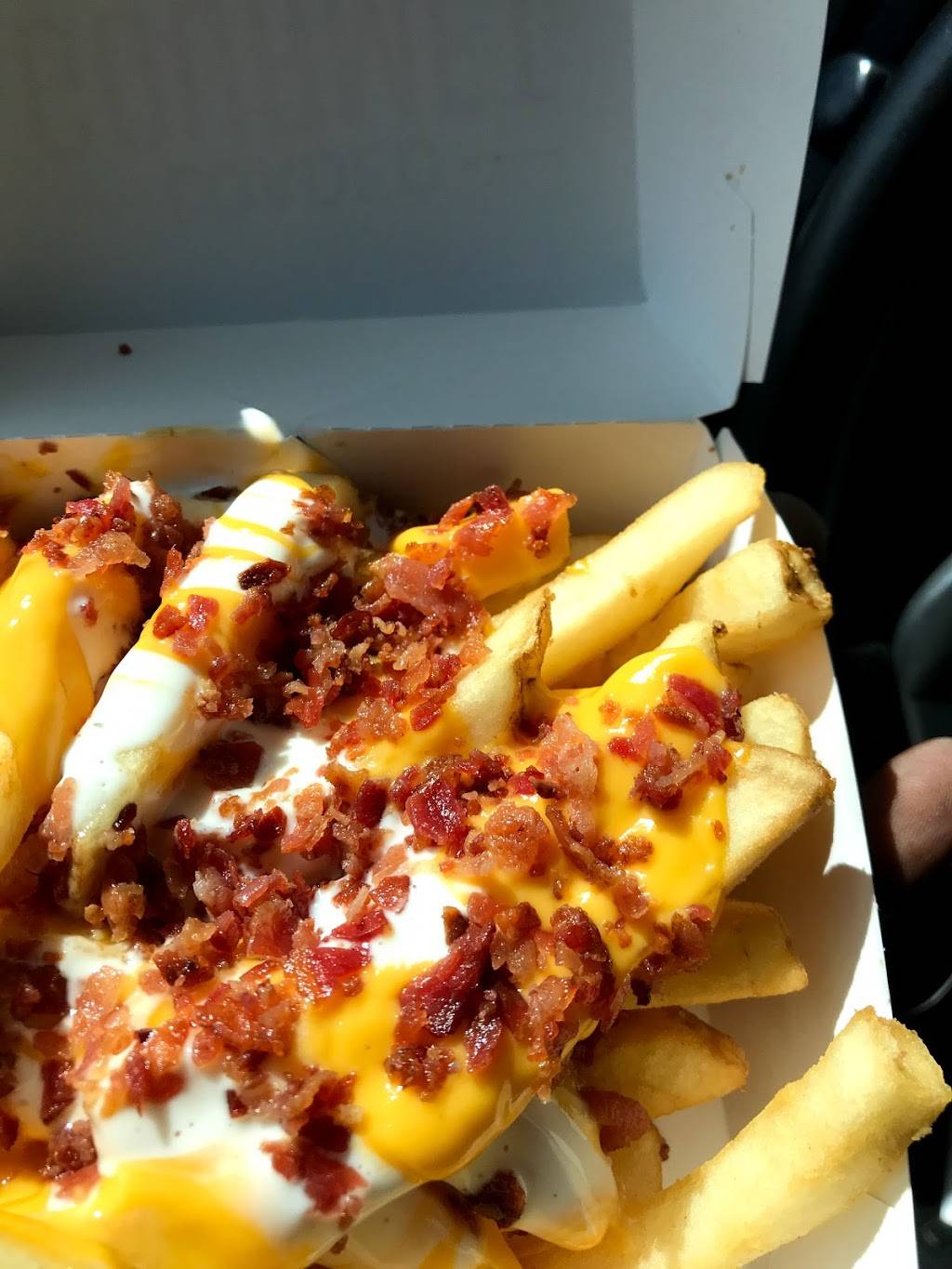 Charleys Philly Steaks | restaurant | 11376 S Orange Blossom Trail, Orlando, FL 32837, USA | 4072714359 OR +1 407-271-4359