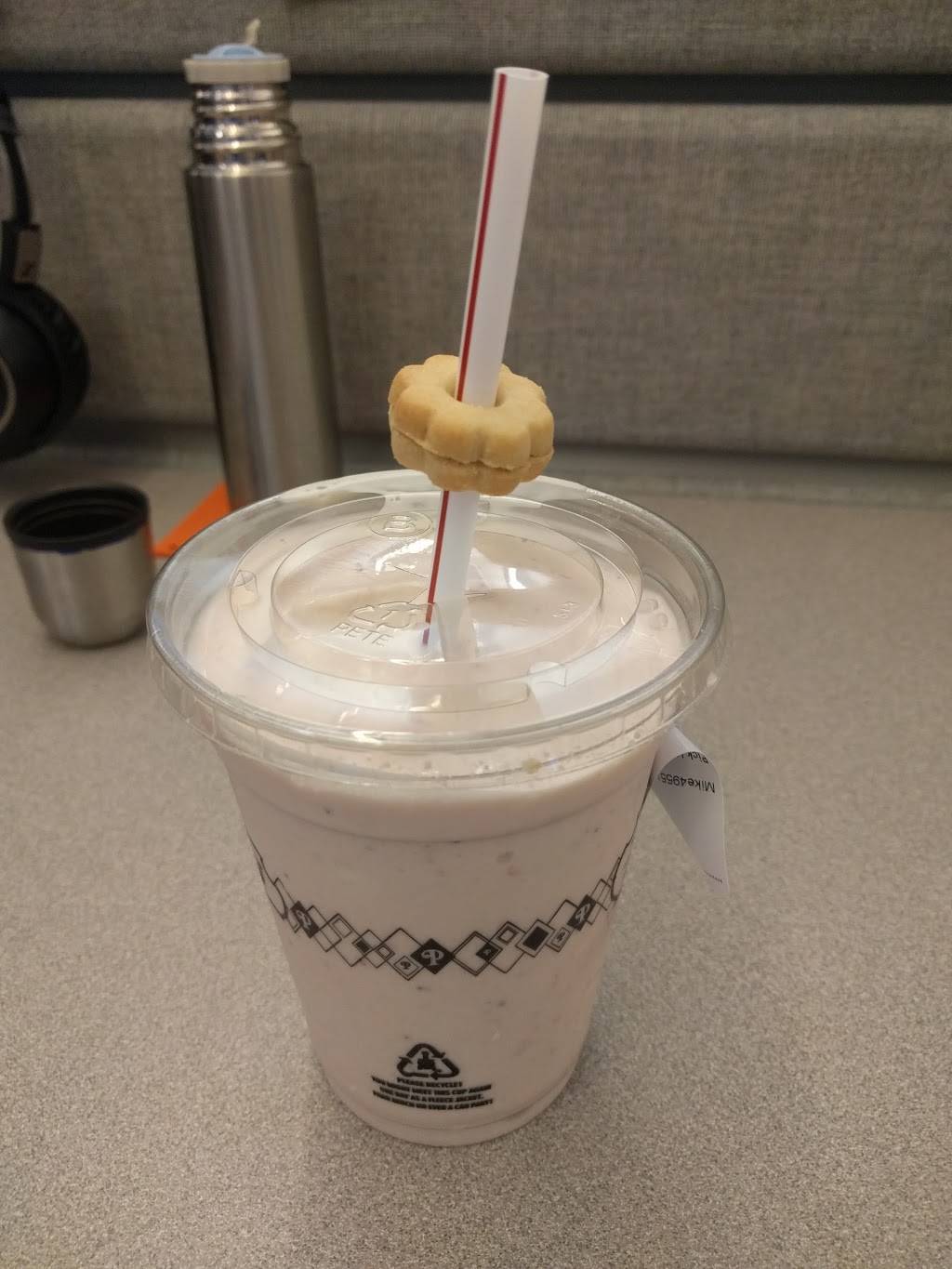 Potbelly Sandwich Shop | restaurant | 547 W Jackson Boulevard #120, Chicago, IL 60661, USA | 3129393045 OR +1 312-939-3045