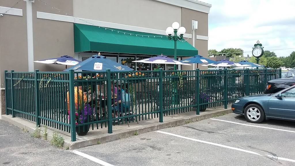 T.J. Hooligans | restaurant | 16731 State Hwy 13, Prior Lake, MN 55372, USA | 9524476668 OR +1 952-447-6668