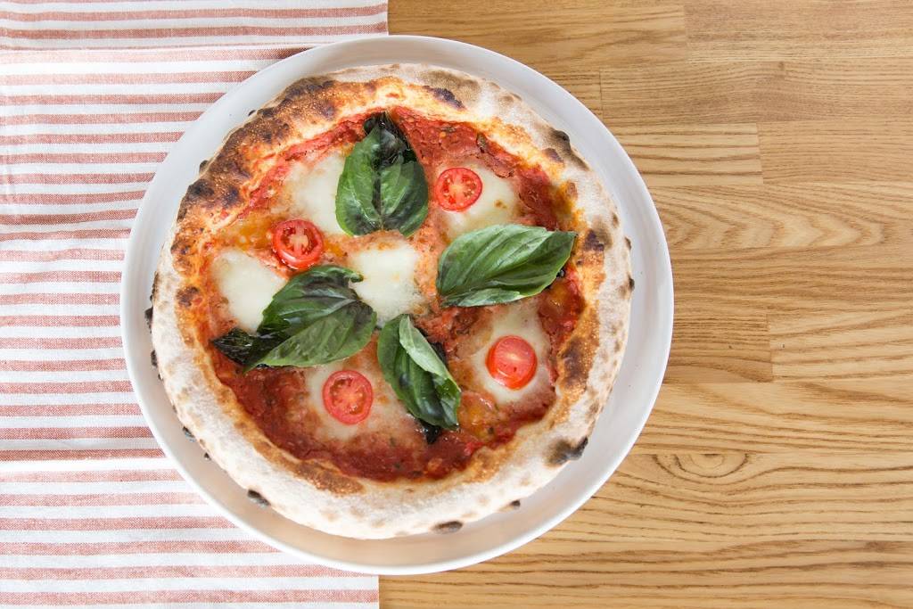 Pubblico Italian Eatery | restaurant | 7001 N Scottsdale Rd Suite# 184, Scottsdale, AZ 85253, USA | 4805976394 OR +1 480-597-6394