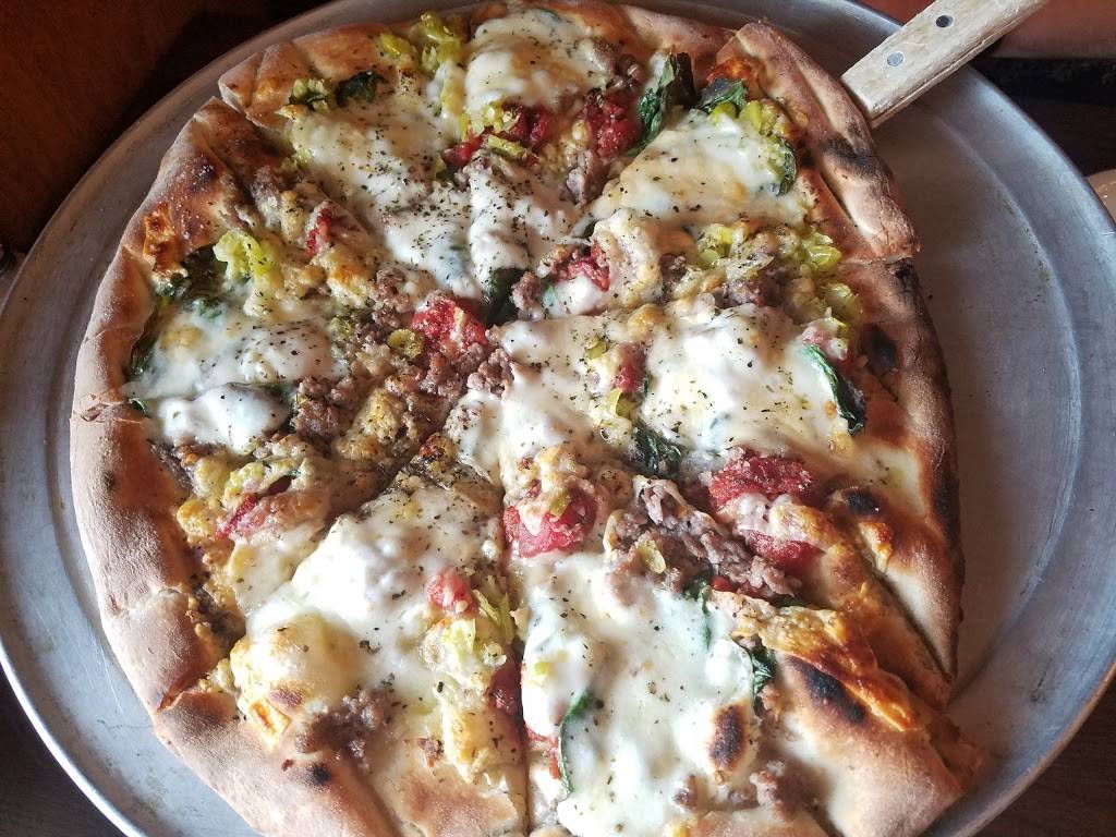 Wood & Wine | restaurant | 38790 Chester Rd, Avon, OH 44011, USA | 4409349463 OR +1 440-934-9463