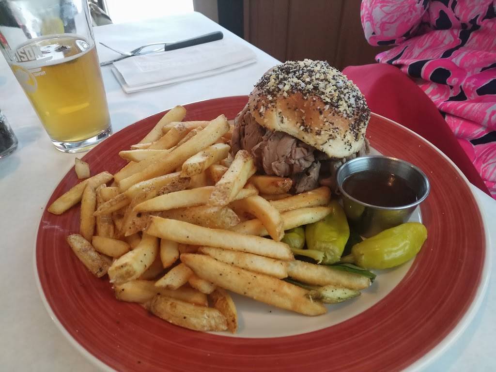 Sonny Reds | restaurant | 1841 Abbott Rd #3230, Buffalo, NY 14218, USA | 7163220664 OR +1 716-322-0664