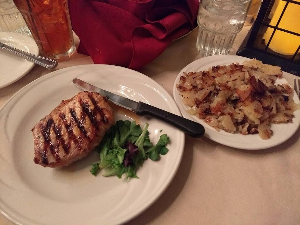 Haub House | restaurant | 101 E Haub St, Haubstadt, IN 47639, USA | 8127686462 OR +1 812-768-6462