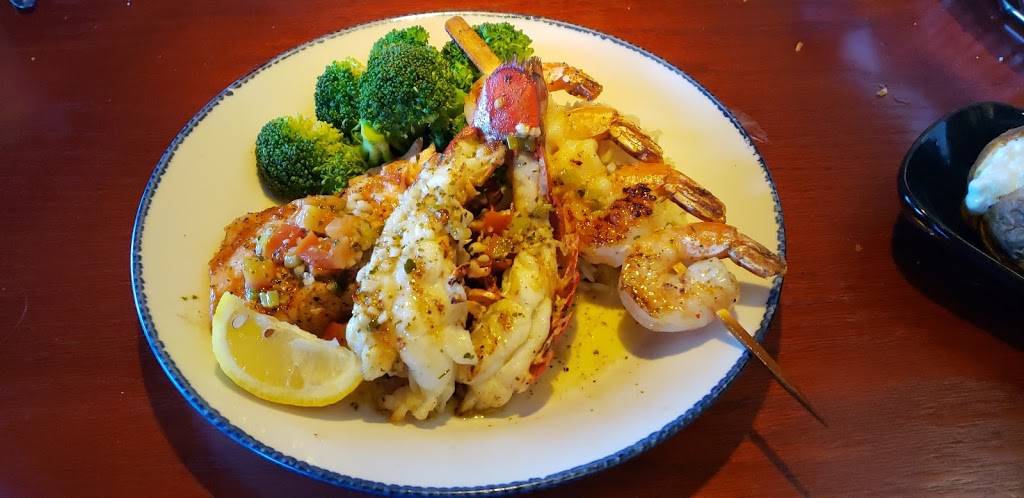 Red Lobster | restaurant | 6149 E Southern Ave, Mesa, AZ 85206, USA | 4808306877 OR +1 480-830-6877