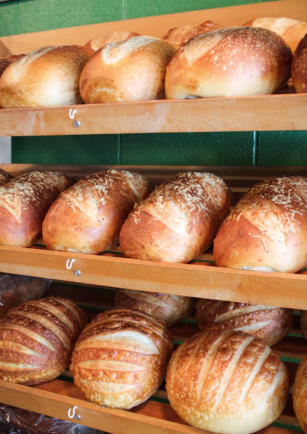 Hodgepodge Bakehouse | bakery | 3361 Mc Cracken St, Muskegon, MI 49441, USA | 2317558800 OR +1 231-755-8800