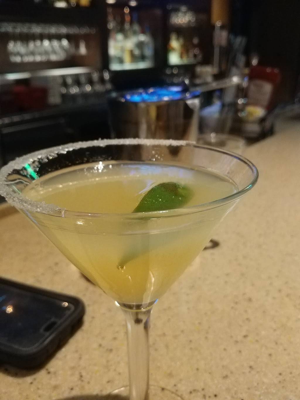 Applebees Grill + Bar | restaurant | 3100 Golf Rd, Delafield, WI 53018, USA | 2626462174 OR +1 262-646-2174