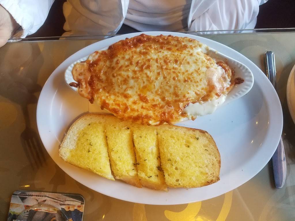 Gepettos Italian Restaurant Sports Bar | restaurant | 126 Pioneer Ave E, Montesano, WA 98563, USA | 3602494445 OR +1 360-249-4445