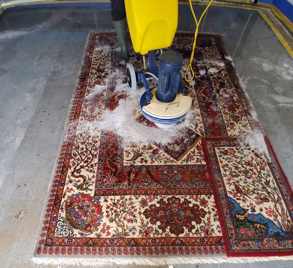 Safarian carpet cleaning | restaurant | 7351 Deering Ave, Canoga Park, CA 91303, USA | 3104099754 OR +1 310-409-9754