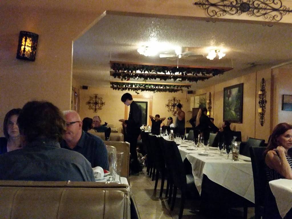 Pietros Famiglia | restaurant | 834 Victorian Ave #400, Sparks, NV 89431, USA | 7753557557 OR +1 775-355-7557