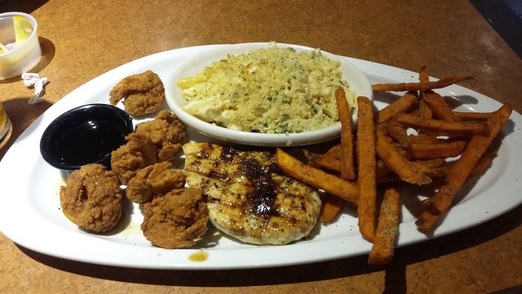 TGI Fridays | restaurant | 409 W W.T.Harris Blvd, Charlotte, NC 28262, USA | 7045488113 OR +1 704-548-8113