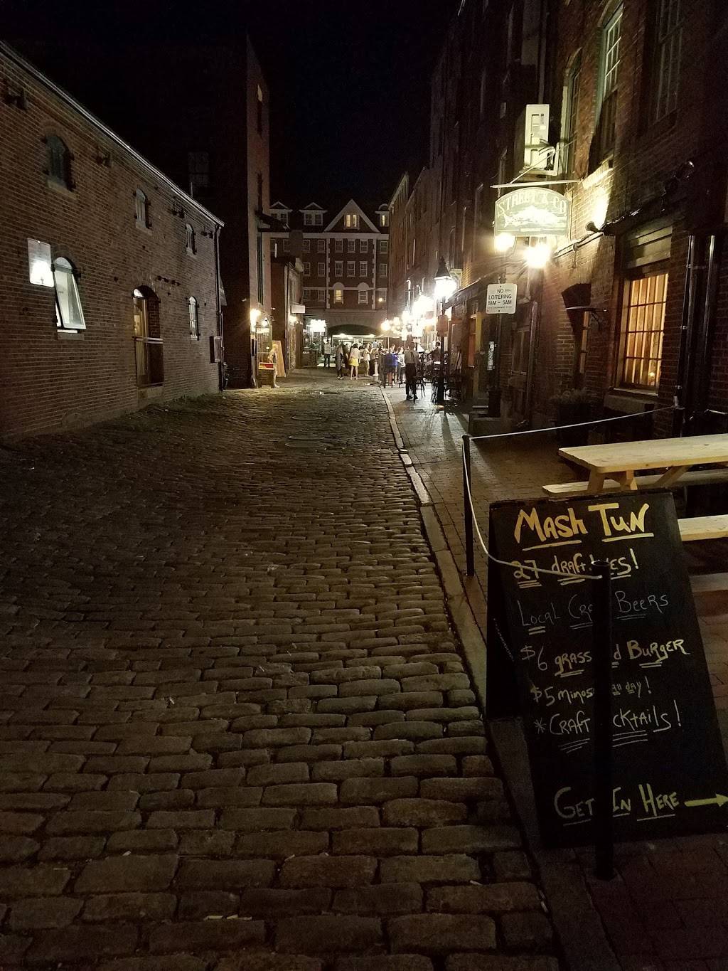 Portland Mash TUN | restaurant | 29 Wharf St, Portland, ME 04101, USA | 8025055115 OR +1 802-505-5115