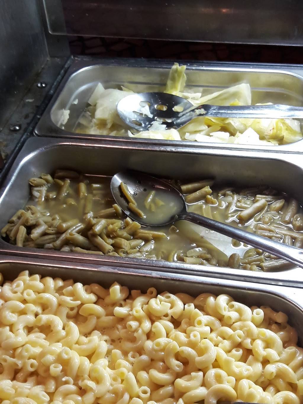 Four Kings Cafe Inc | restaurant | 4642 Jennings Ln, Louisville, KY 40218, USA | 5029682930 OR +1 502-968-2930