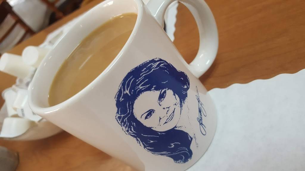 Bunnys Restaurant | restaurant | 1901 Wilroy Rd, Suffolk, VA 23434, USA | 7575382325 OR +1 757-538-2325