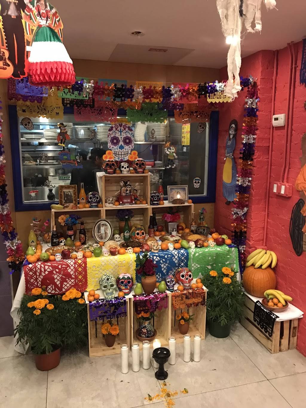 El Encanto De Lola 2 | restaurant | 175 Lenox Ave, New York, NY 10026, USA | 6468503623 OR +1 646-850-3623