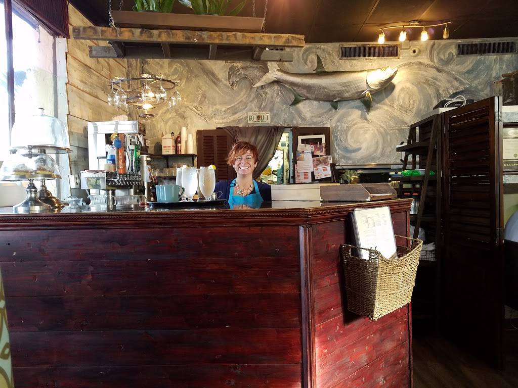 Blu Island Bistro | restaurant | 625 S Tamiami Trail, Venice, FL 34285, USA | 9414858200 OR +1 941-485-8200