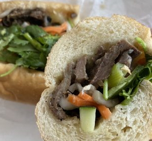 Ba Le | restaurant | 219 Quincy Ave, Quincy, MA 02169, USA | 6177738053 OR +1 617-773-8053