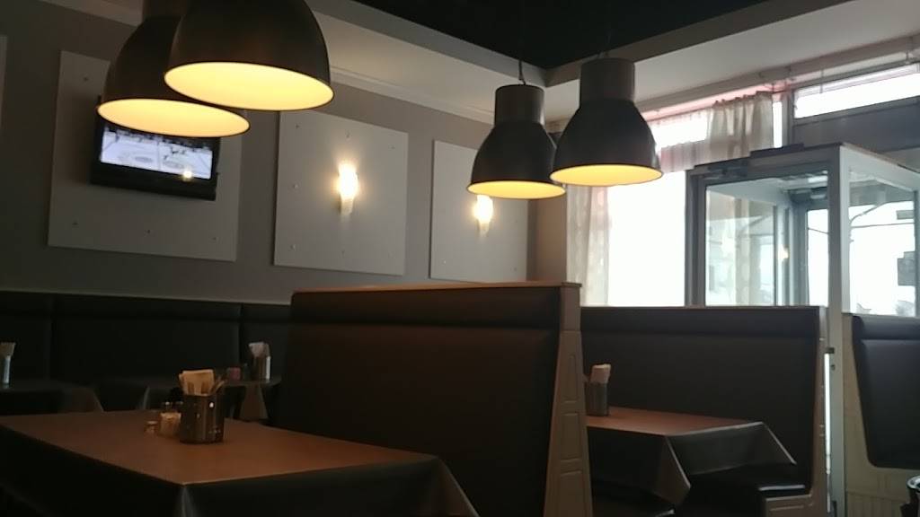 Ailes Buffalo Restaurant | restaurant | 310 Boulevard Thibeau local 3, Trois-Rivières, QC G8T 2M4, Canada | 8193712091 OR +1 819-371-2091