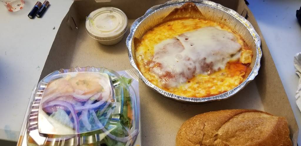 Famous Peppino’s Pizza | restaurant | 600 Tuckahoe Rd, Yonkers, NY 10710, USA | 9143468483 OR +1 914-346-8483