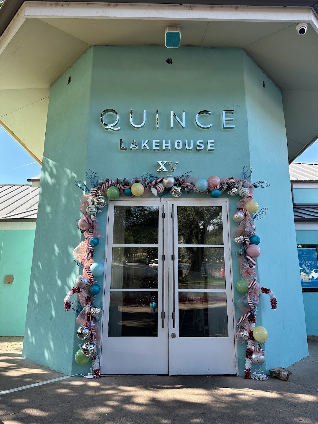 Quince Lakehouse | restaurant | 3825 Lake Austin Blvd #201, Austin, TX 78703, USA | 5123349426 OR +1 512-334-9426