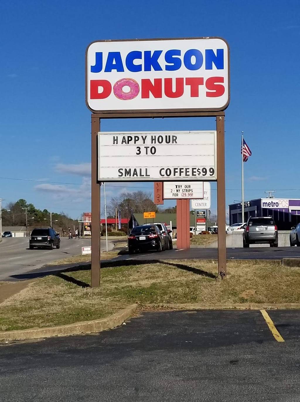 Jackson Donuts | bakery | 638 Old Hickory Blvd, Jackson, TN 38305, USA | 7316680379 OR +1 731-668-0379