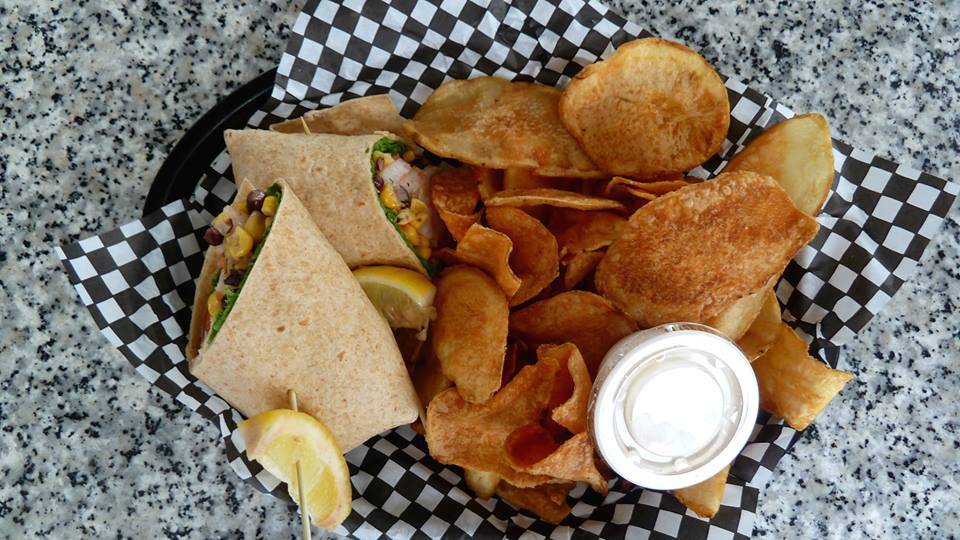 On The Rocks Dockside Grill | restaurant | 43 Cape Henlopen Dr, Lewes, DE 19958, USA | 3026446028 OR +1 302-644-6028