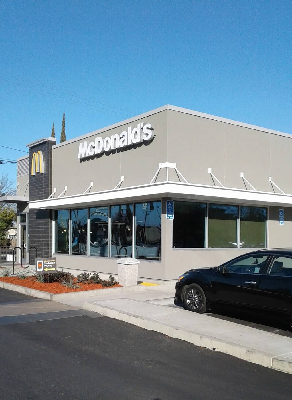 McDonalds | cafe | 7960 N Lander Ave, Hilmar, CA 95324, USA | 2096699982 OR +1 209-669-9982