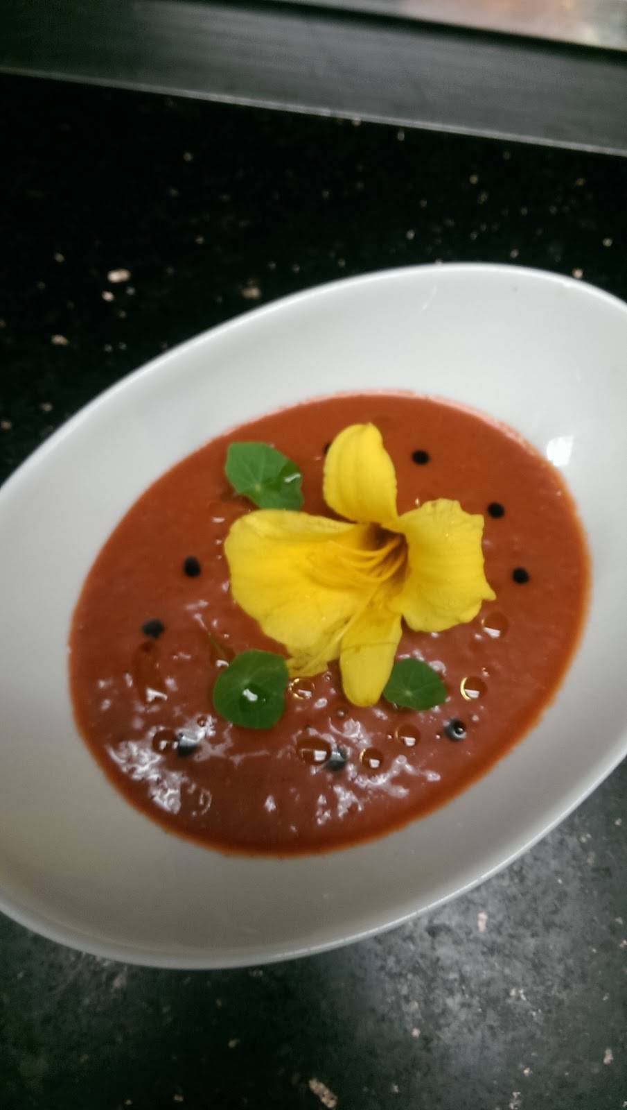 Vintage Tavern | restaurant | 1900 Governors Pointe Dr, Suffolk, VA 23436, USA | 7572388808 OR +1 757-238-8808