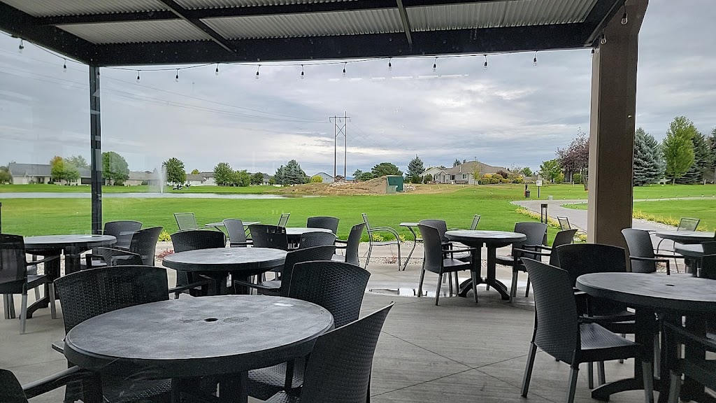 Iron, Wood & Ice Urban Kitchen & Bar | restaurant | 3200 N Spokane St, Post Falls, ID 83854, USA | 2086184766 OR +1 208-618-4766