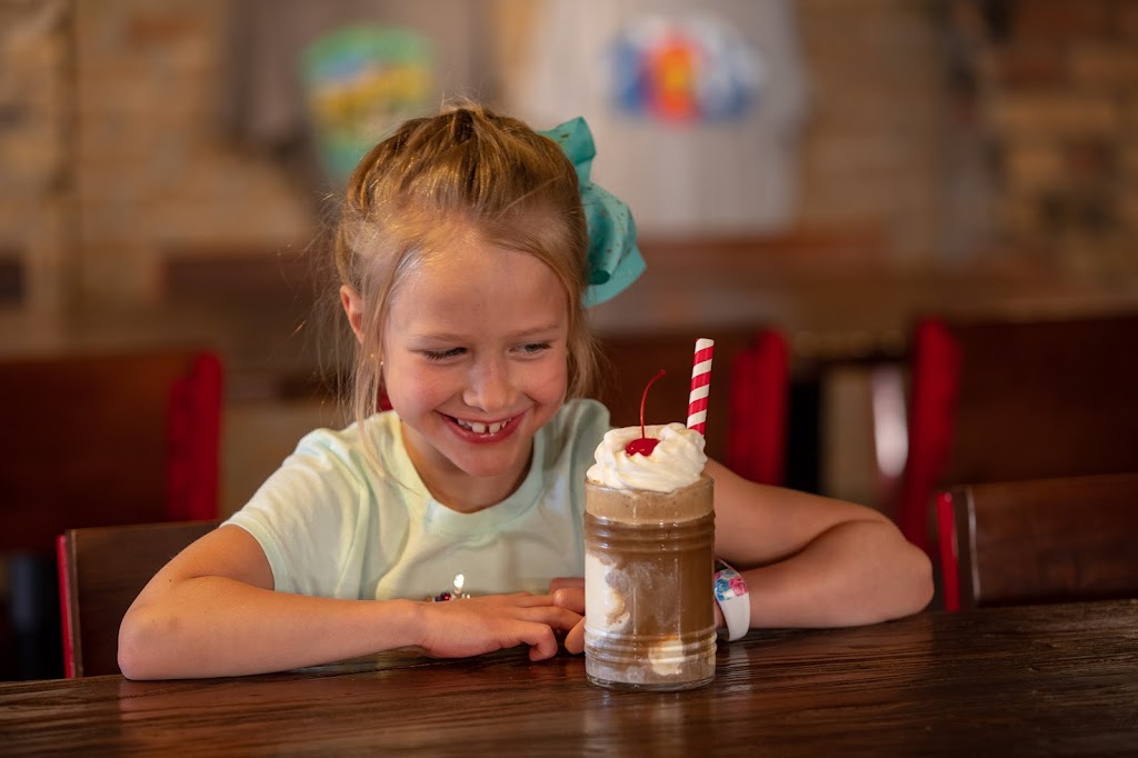 Glenwood Canyon Brewpub | restaurant | 402 7th St, Glenwood Springs, CO 81601, USA | 9709451276 OR +1 970-945-1276