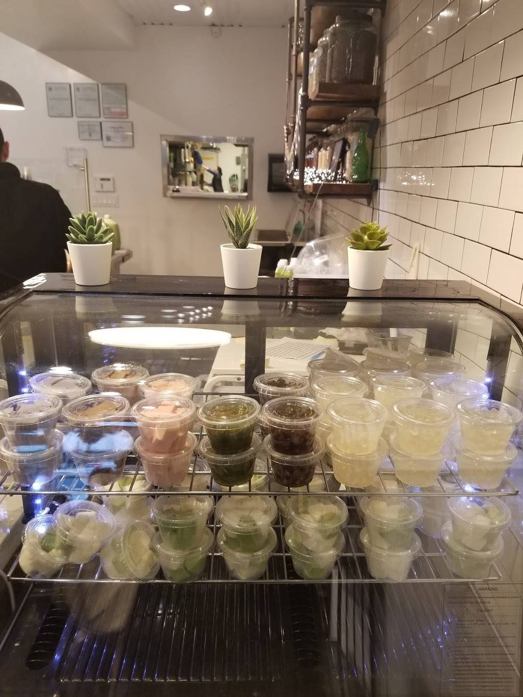 J Tea | restaurant | 12000 Bellaire Blvd, Houston, TX 77072, USA | 8328507837 OR +1 832-850-7837