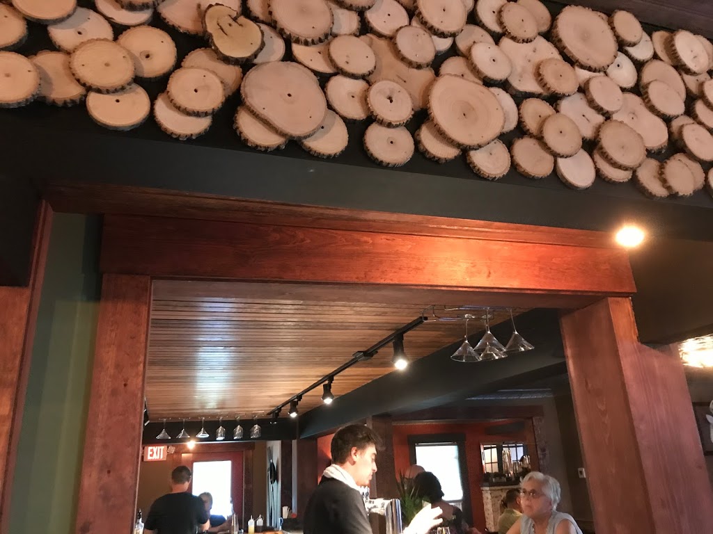 Forest Street Pub | restaurant | 4761 Dartmouth College Hwy, Woodsville, NH 03785, USA | 6032430089 OR +1 603-243-0089