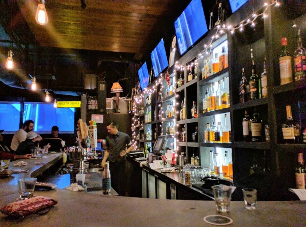 Local on Main Street | restaurant | 95 S Main St, Memphis, TN 38103, USA | 9014739573 OR +1 901-473-9573