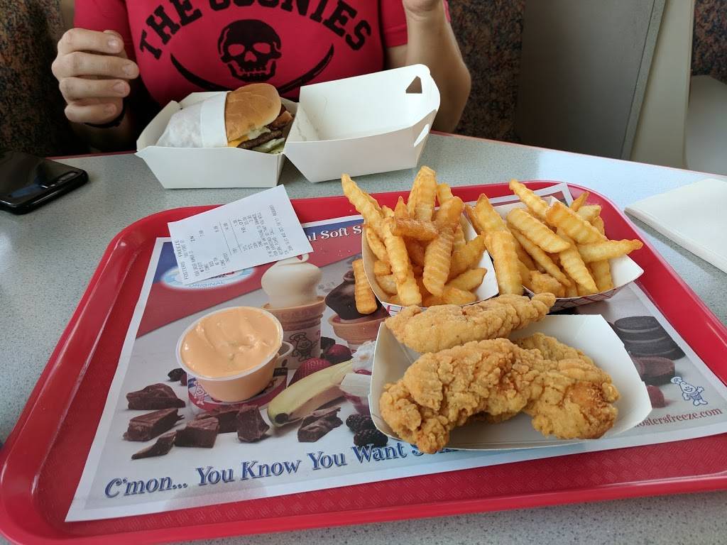 Fosters Freeze | restaurant | 1593 First St, Livermore, CA 94550, USA | 5104471692 OR +1 510-447-1692