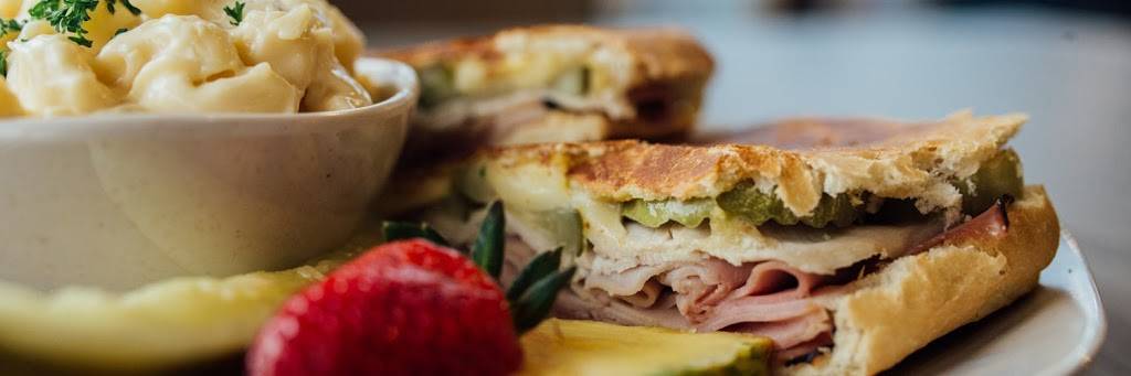 Bloom Café | restaurant | 5200 Oakland Ave, St. Louis, MO 63110, USA | 3146525666 OR +1 314-652-5666