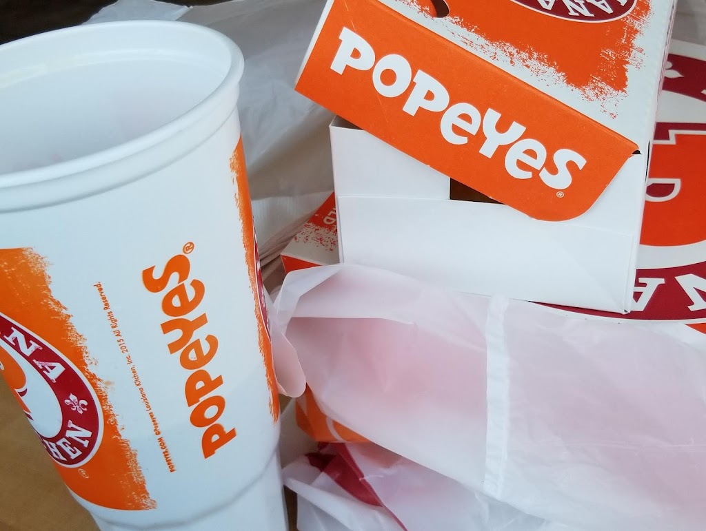 Popeyes Louisiana Kitchen | restaurant | #4 McGowan Ln, Rayville, LA 71269, USA | 3187284499 OR +1 318-728-4499