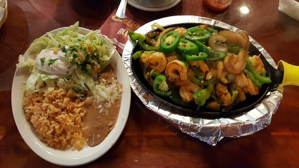 Casa Fiesta | restaurant | 2411 Tiffin Ave, Findlay, OH 45840, USA | 4194258402 OR +1 419-425-8402