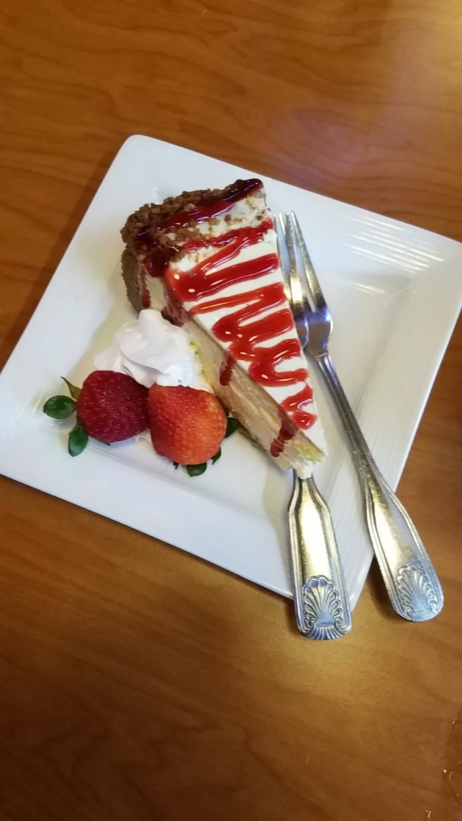 Piazza Del Pane Italian Cafe | restaurant | 799 W Palmdon Dr, Fresno, CA 93704, USA | 5592297263 OR +1 559-229-7263