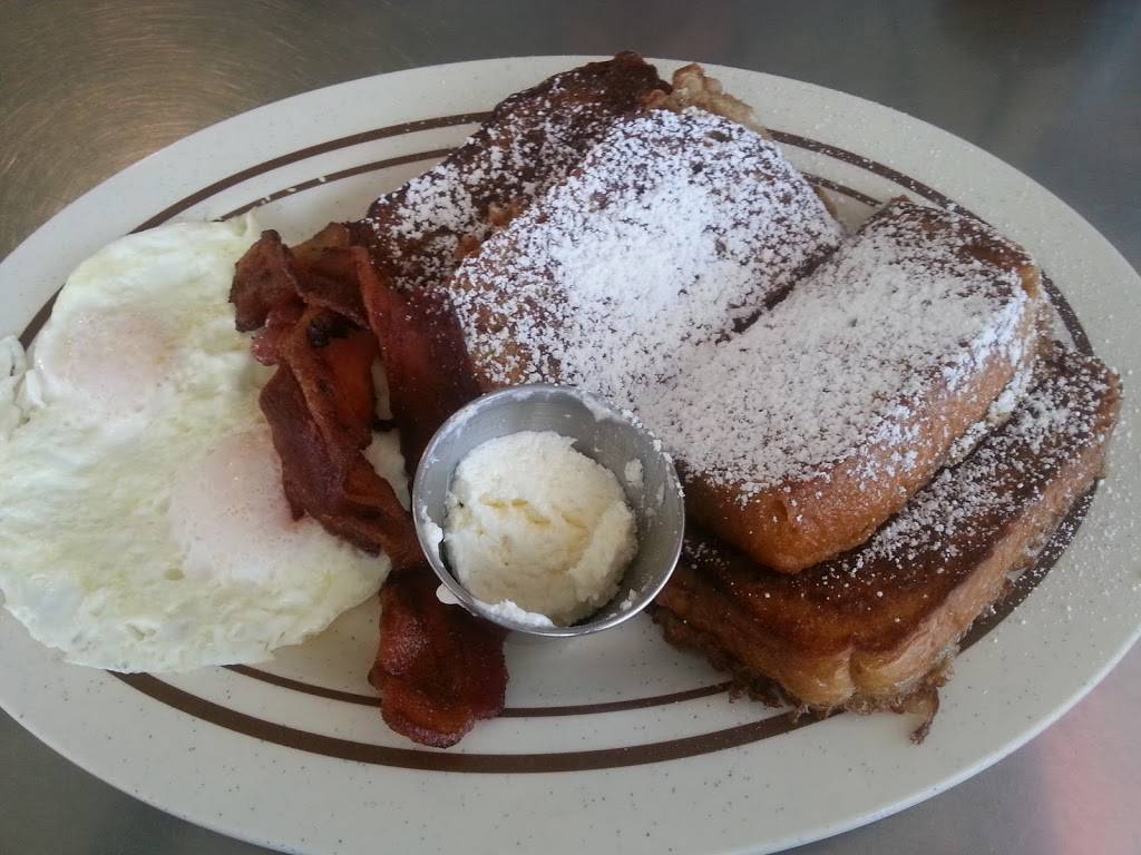 101 Cafe Historic 1928 | restaurant | 4120, 631 S Coast Hwy, Oceanside, CA 92054, USA | 7607225220 OR +1 760-722-5220