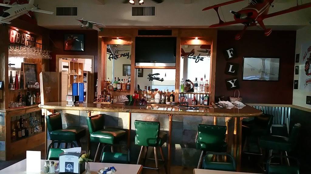 Airway Cafe | restaurant | 1893 Newcomb St #12, Porterville, CA 93257, USA | 5597848208 OR +1 559-784-8208