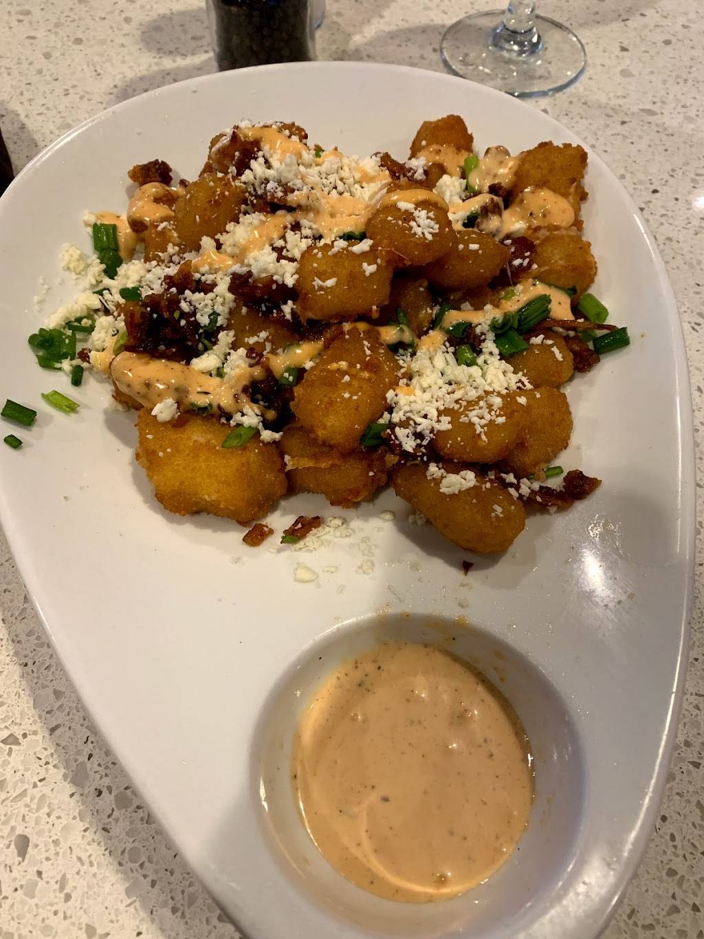 Blue Water Grill | restaurant | 700 N Westshore Blvd, Tampa, FL 33609, USA | 8132898200 OR +1 813-289-8200