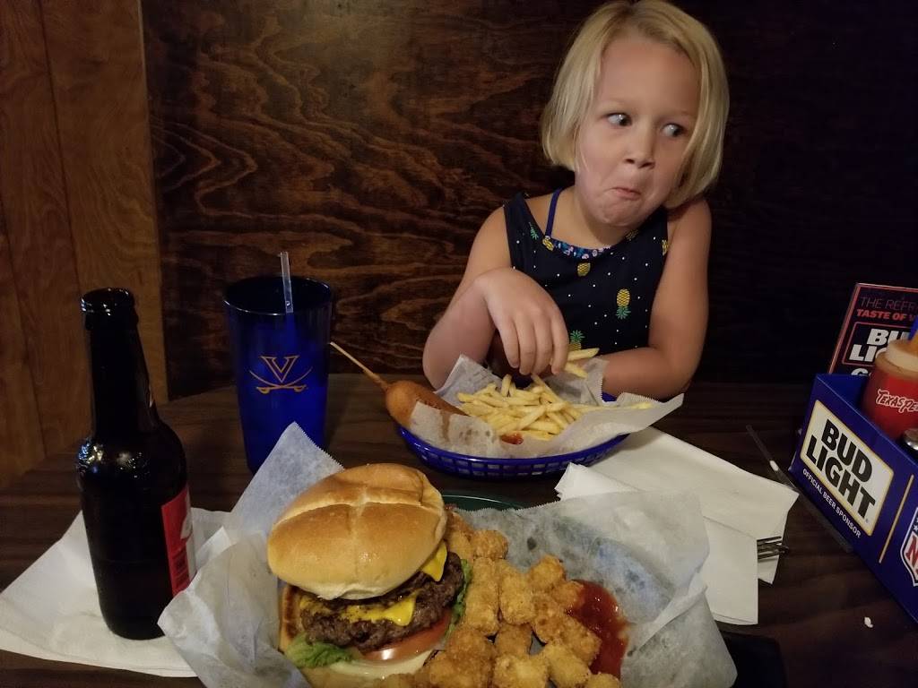 Canipe Brothers Bar & Grill | restaurant | 2104 Angus Rd, Charlottesville, VA 22901, USA | 4342936333 OR +1 434-293-6333