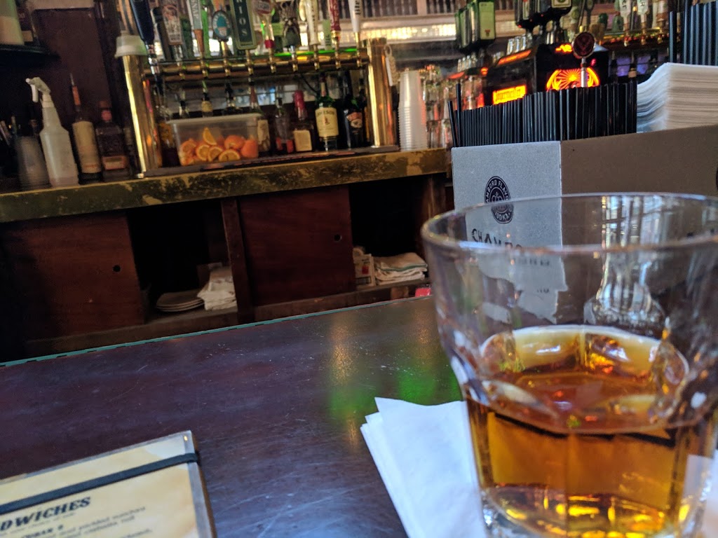 Marios South Side Saloon | restaurant | 1514 E Carson St, Pittsburgh, PA 15203, USA | 4123815610 OR +1 412-381-5610