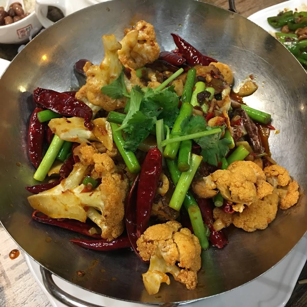 Hunan Restaurant and Bar 湘村發現 | restaurant | 300 John St, Thornhill, ON L3T 5W4, Canada | 9055970153 OR +1 905-597-0153