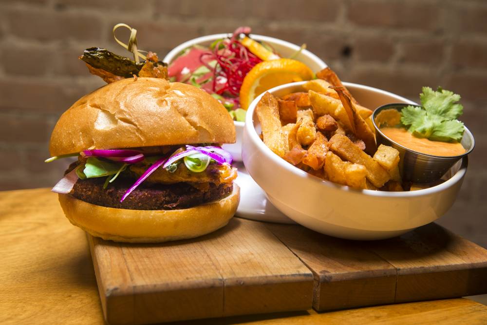 Lola Rosa Parc | restaurant | 4581 Av du Parc, Montréal, QC H2V 4E4, Canada | 5148435652 OR +1 514-843-5652