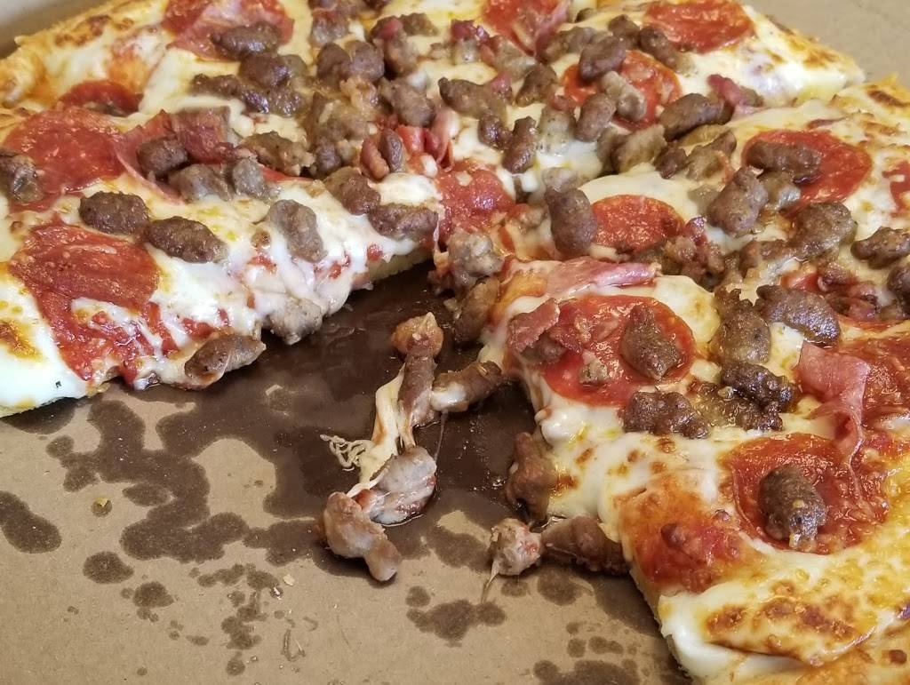 Pizza Hut | restaurant | 7118 Temple Hill Rd, Temple Hills, MD 20748, USA | 3012975055 OR +1 301-297-5055