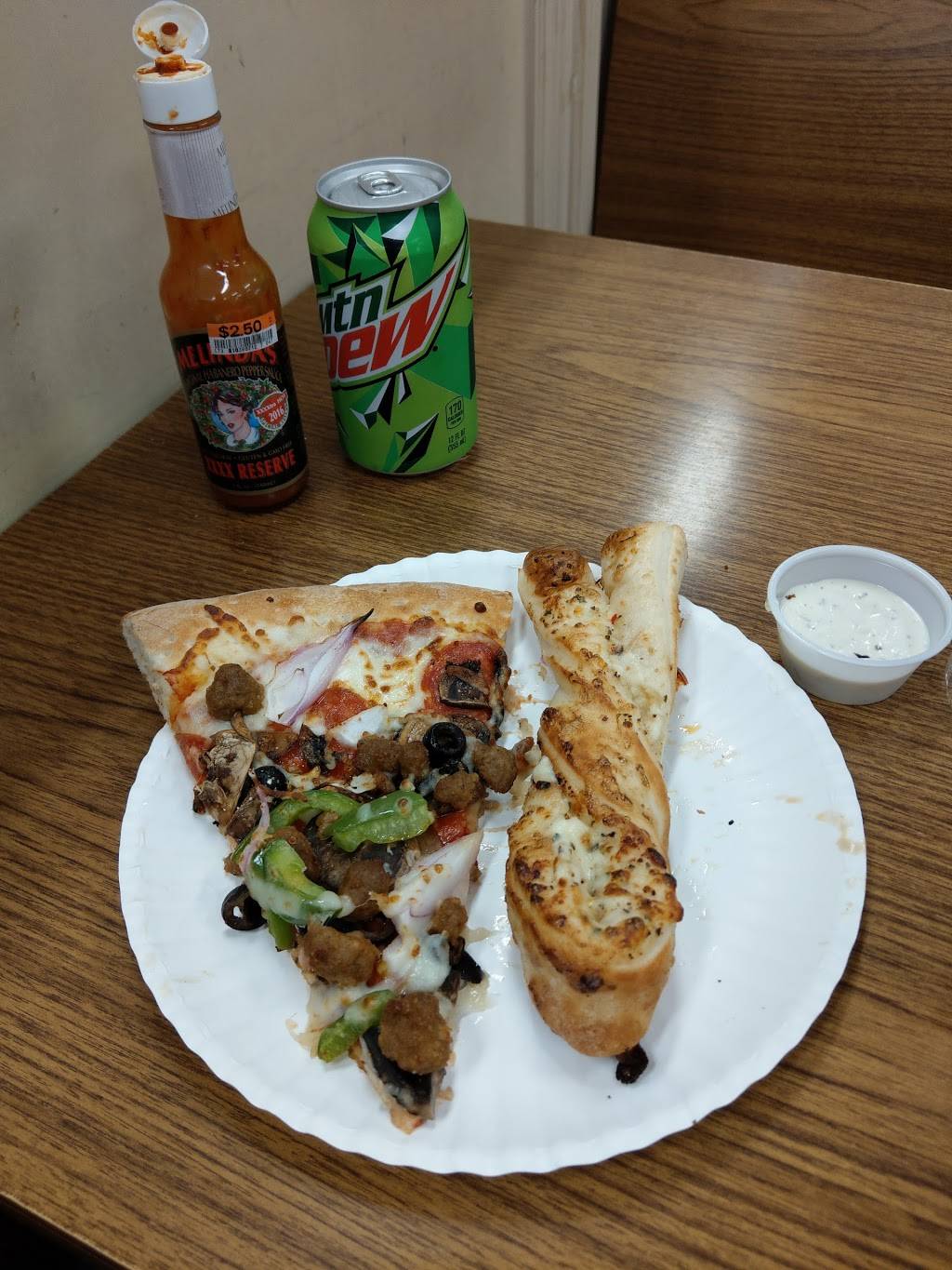 Hometown Pizza | meal delivery | 230 E Main St, Grantsville, UT 84029, USA | 4358849999 OR +1 435-884-9999