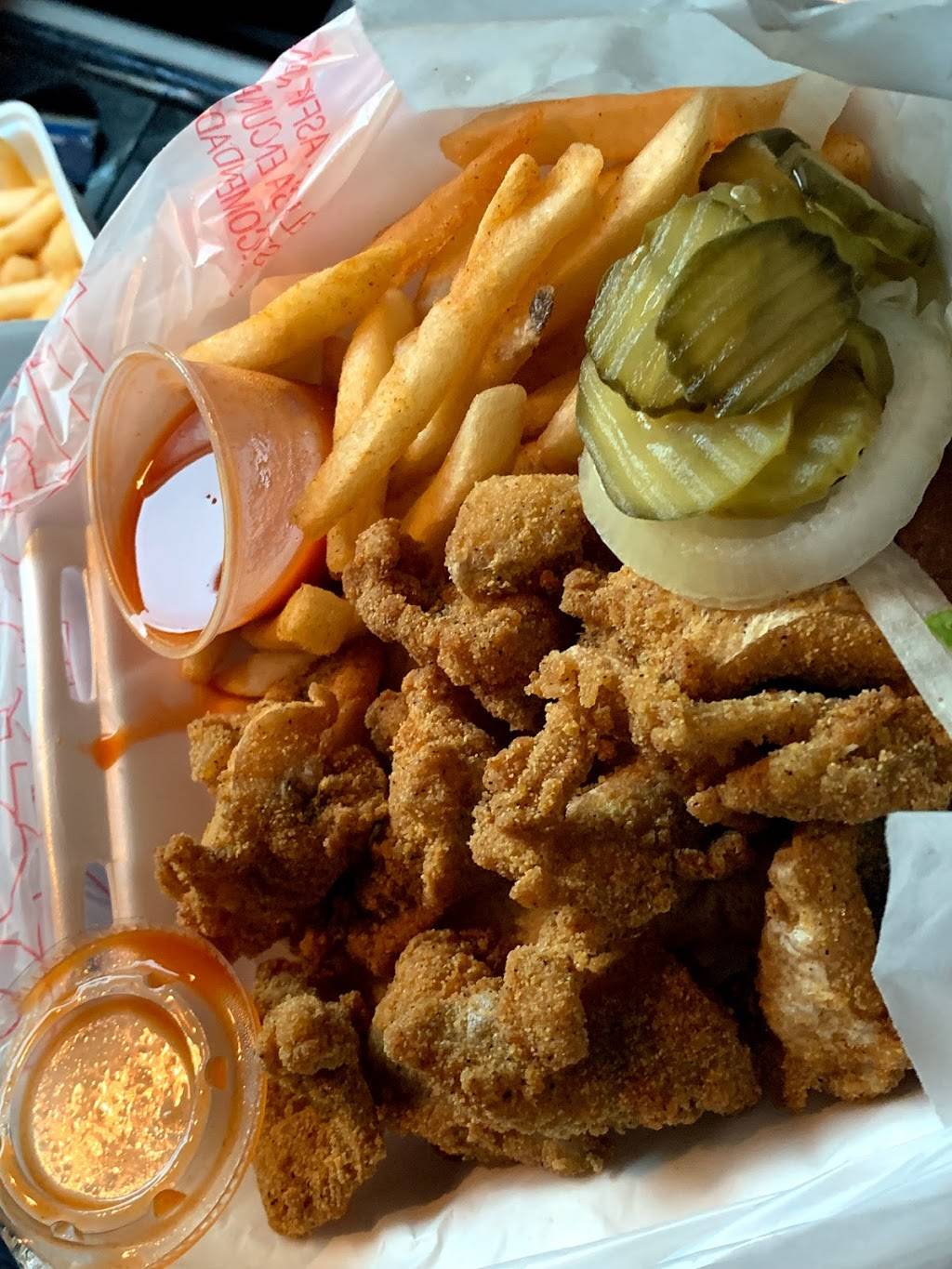 You Gotta Eat Here! | restaurant | 2812 N Grand Blvd, St. Louis, MO 63107, USA | 3143713700 OR +1 314-371-3700