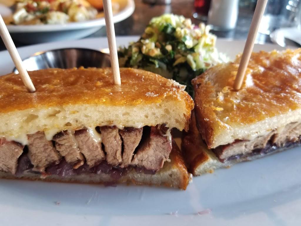 Nicks San Clemente | restaurant | 213 Avenida Del Mar, San Clemente, CA 92672, USA | 9494812200 OR +1 949-481-2200