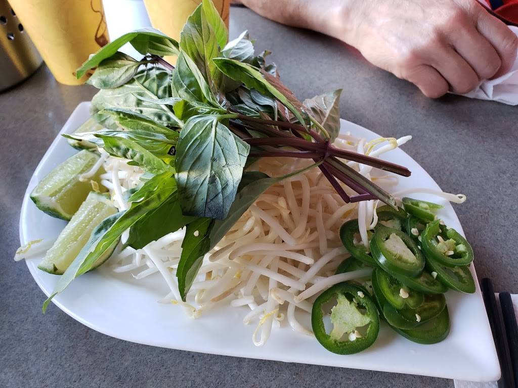 Vietnam House Restaurant | restaurant | 1527 Park St, Alameda, CA 94501, USA | 5108644022 OR +1 510-864-4022